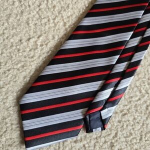 🌈 Robert Allan Black Red Grey Striped Men’s Tie
